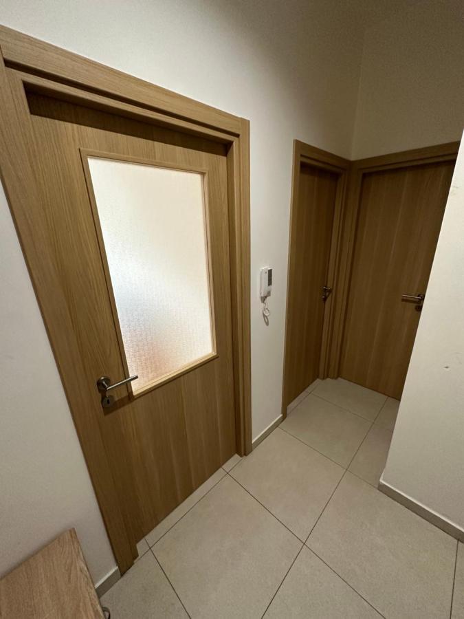 Irina Centre Apartment Ποντγορίτσα Εξωτερικό φωτογραφία