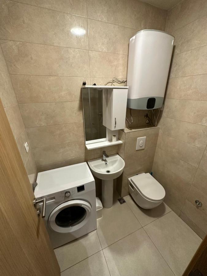 Irina Centre Apartment Ποντγορίτσα Εξωτερικό φωτογραφία